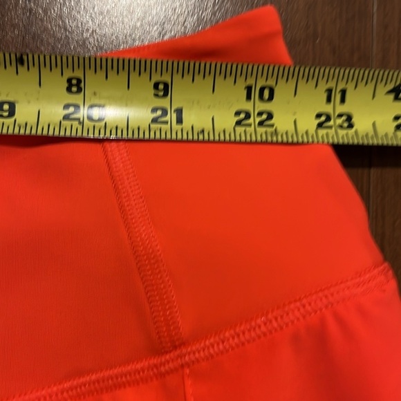 NWT Athleta Allyson Felix Legend Run With It Short Size 3X. - Picture 8 of 10